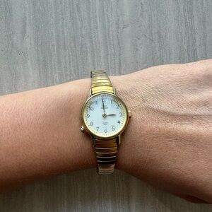 Timex • Wristwatch